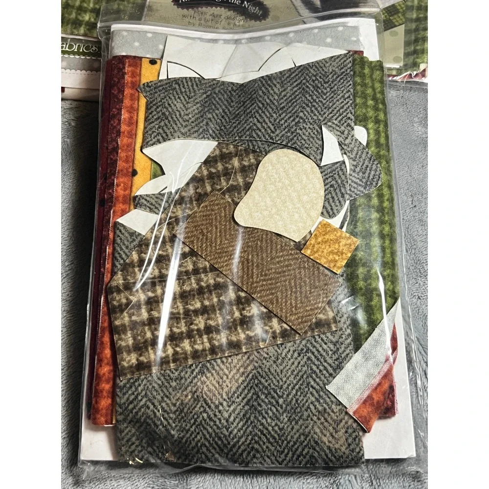 Bonnie Sullivan Purrfectly Pieced Quilt Kits 1-4 BOM Cat Applique Fabric